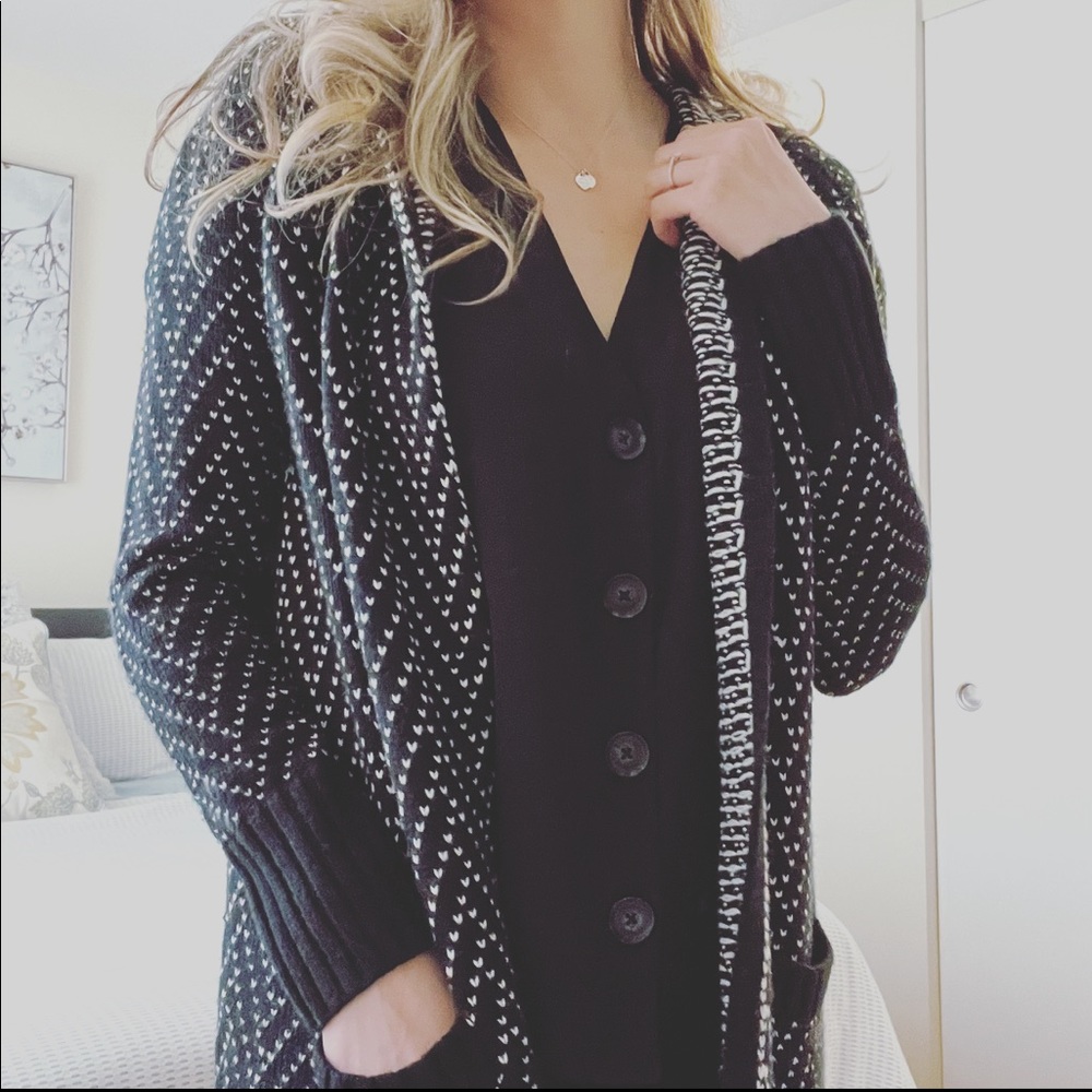 **ACCEPTING ALL OFFERS, donating by April 30** Hooded Cardigan